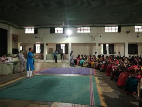 A session at Zilla Parishad Teachers Training of Trainer workshop on Menstrual Hygiene and Reproductive Rights.